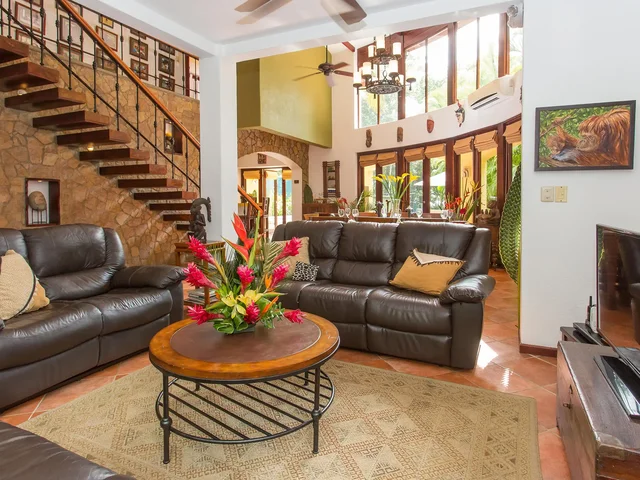 Living room at Discovery Beach House